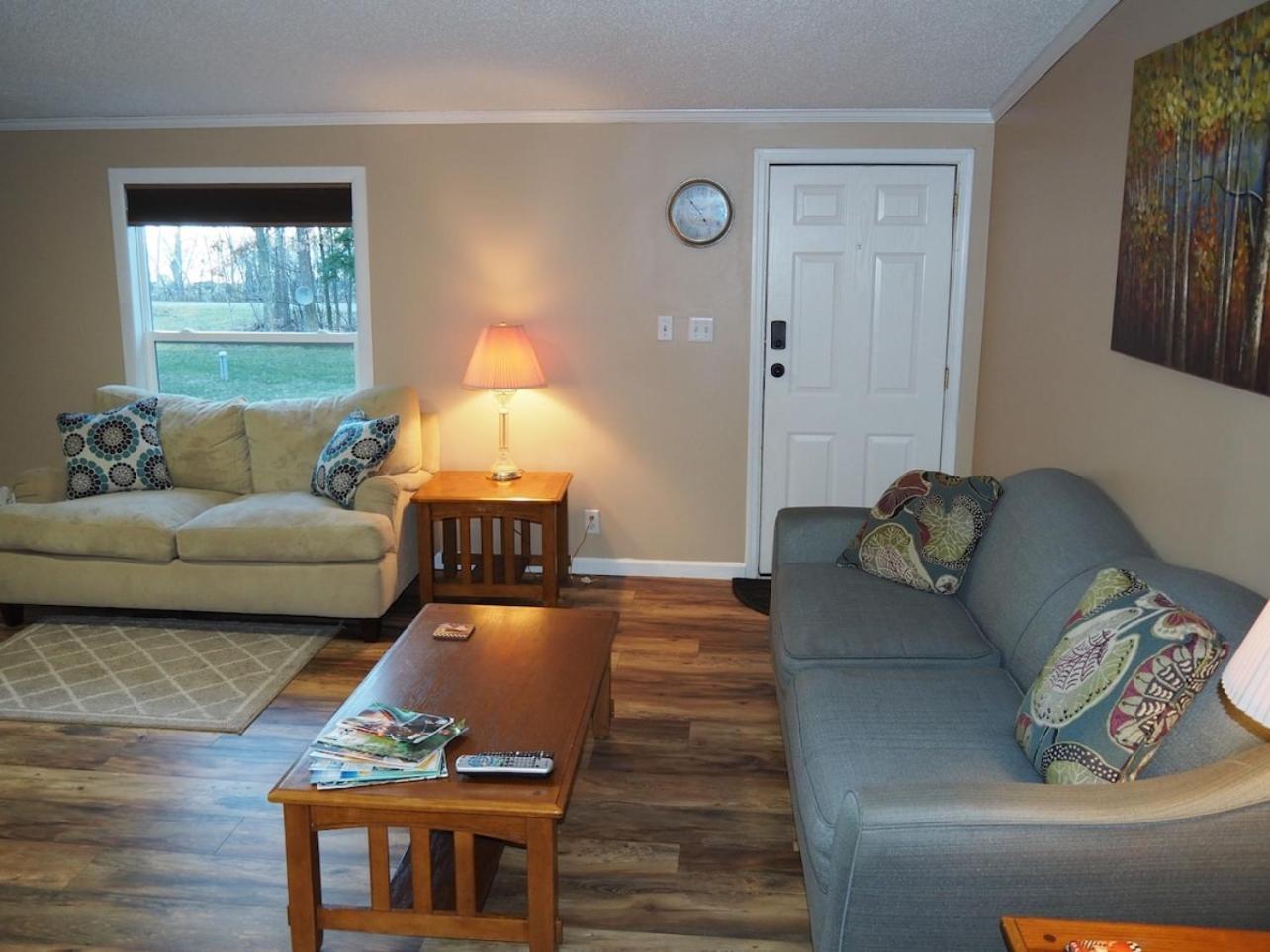 The Green Lake Getaway - Shared Lake Access! Interlochen Luaran gambar
