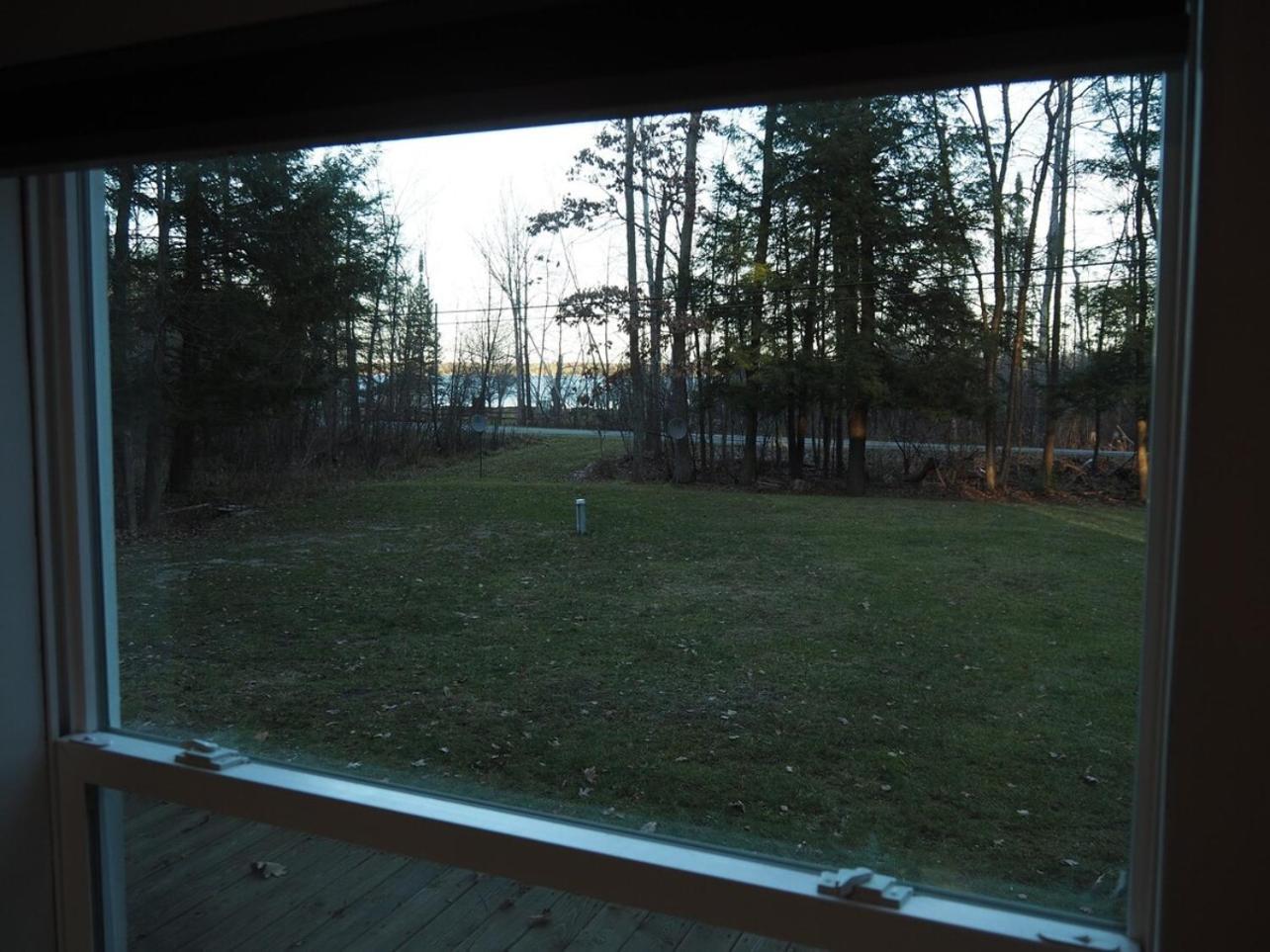 The Green Lake Getaway - Shared Lake Access! Interlochen Luaran gambar